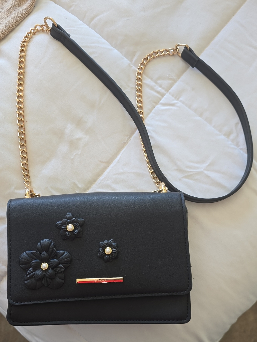 Aldo Black Floral Applique Crossbody with Gold Chain Strap